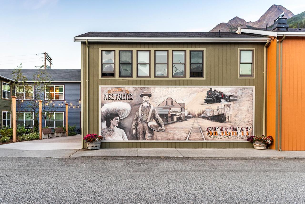 Holland America Skagway Inn Exterior photo